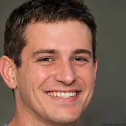 Autor Maciej Kawiak